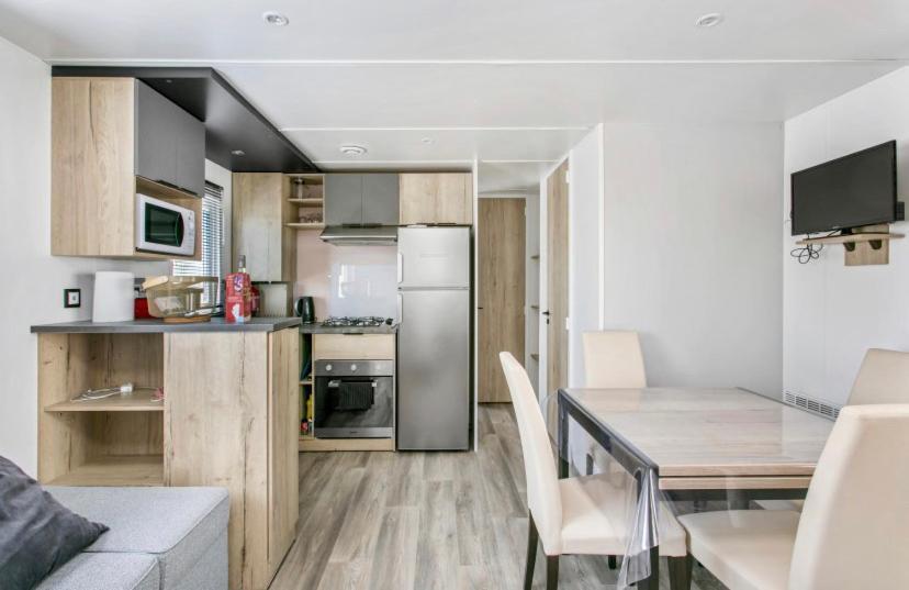 Particulier Loue Ce Mobil-Home 3 Chambres, Tout Confort Valras-Plage Exterior photo